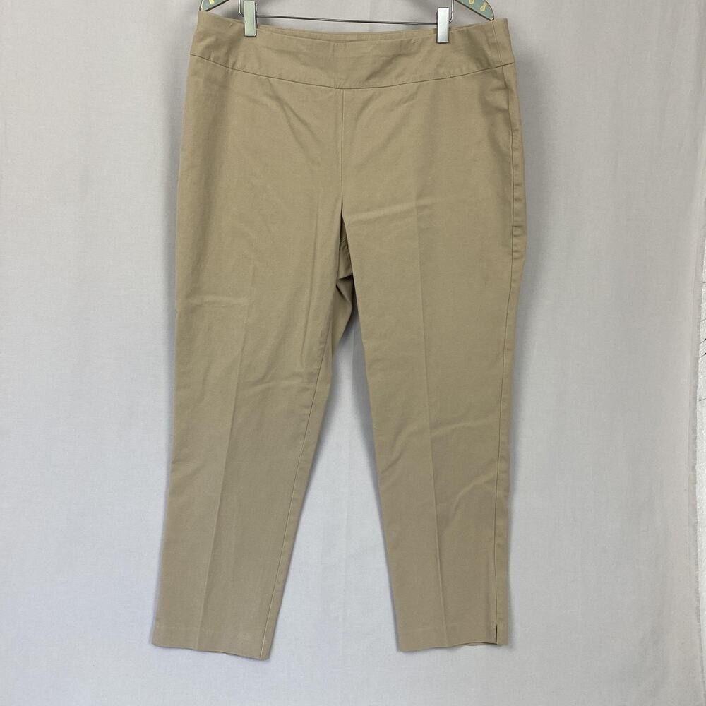 Chicos Crop Pants Womens 3 Short Beige Fabulously Slimming Pull On PXL 36x27